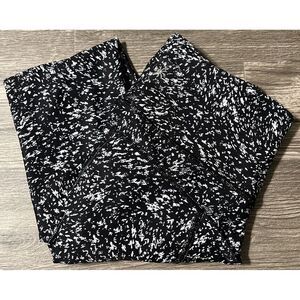 Athleta Size XS Ultimate Stash 7/8‎ Tite Static Black Leggings S/987250-02